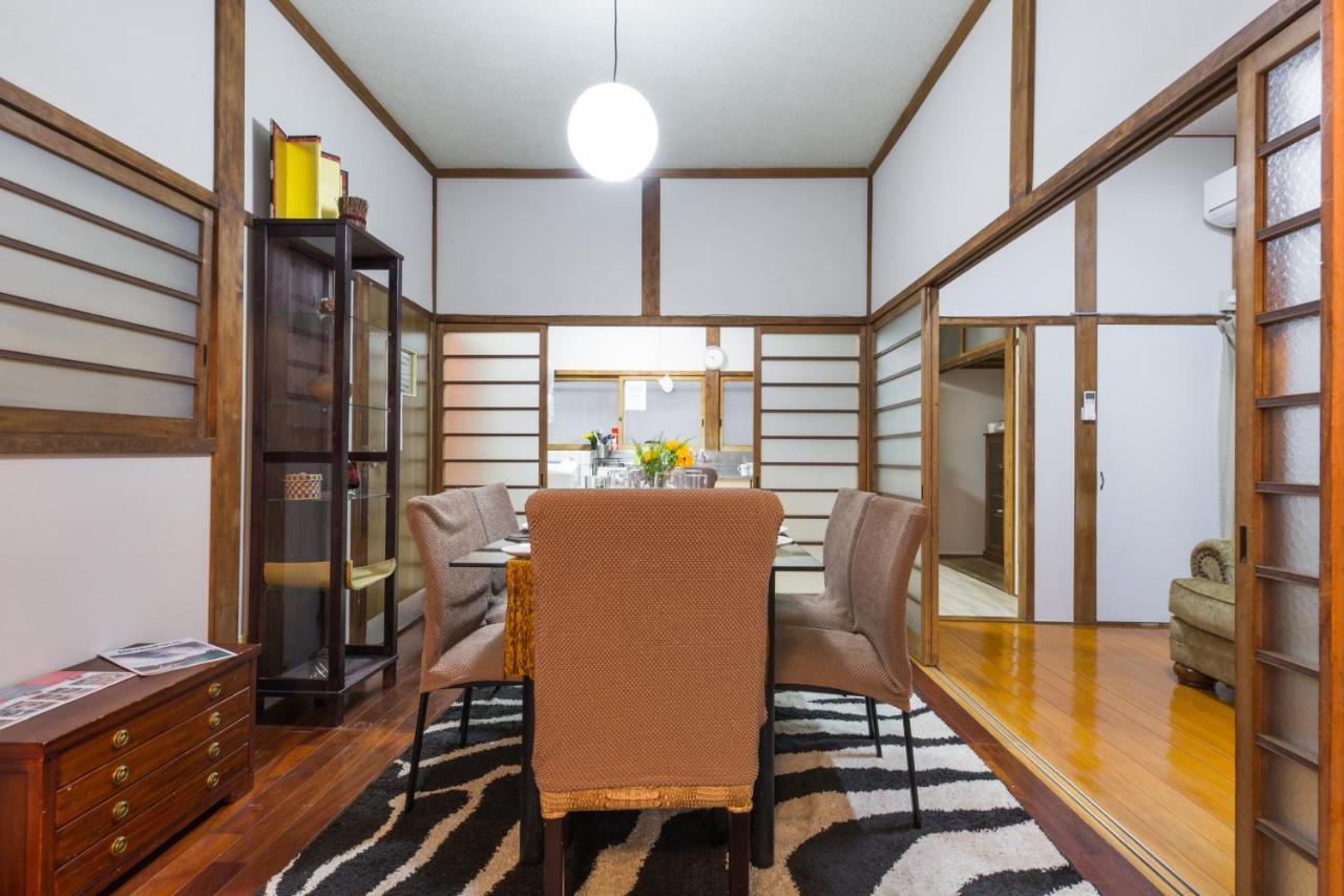 Samurai House - Large Family House, West Shinjuku Tokyo Eksteriør bilde